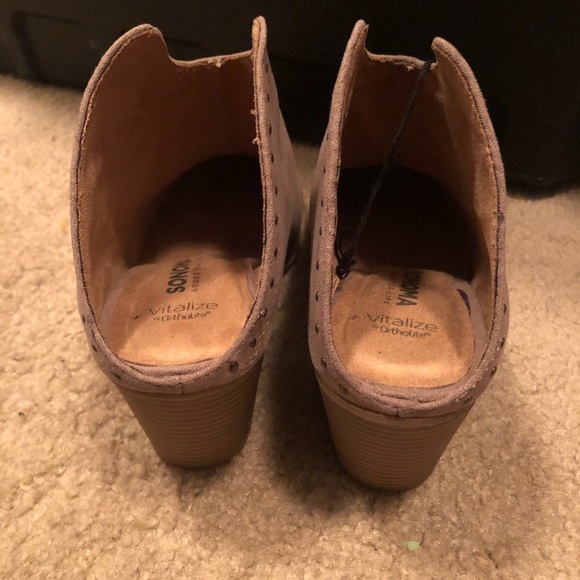 Booties - Picture 4 of 5